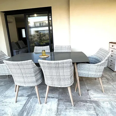 Διαμέρισμα Climatise Avec Terrasse, Jardin Privatif Et Parking A Furiani, 4 Pers. - Fr-1-650-14