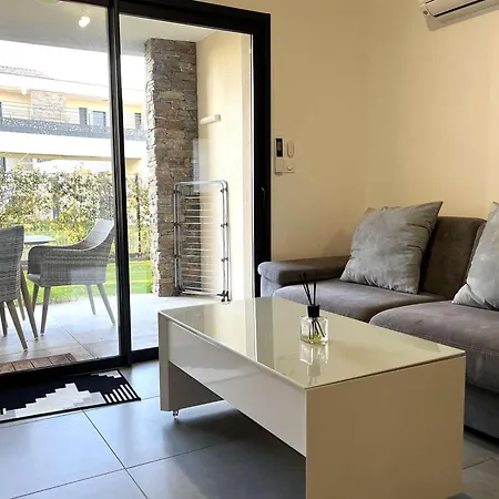 Apartamento Climatise Avec Terrasse, Jardin Privatif Et Parking A Furiani, 4 Pers. - Fr-1-650-14 *